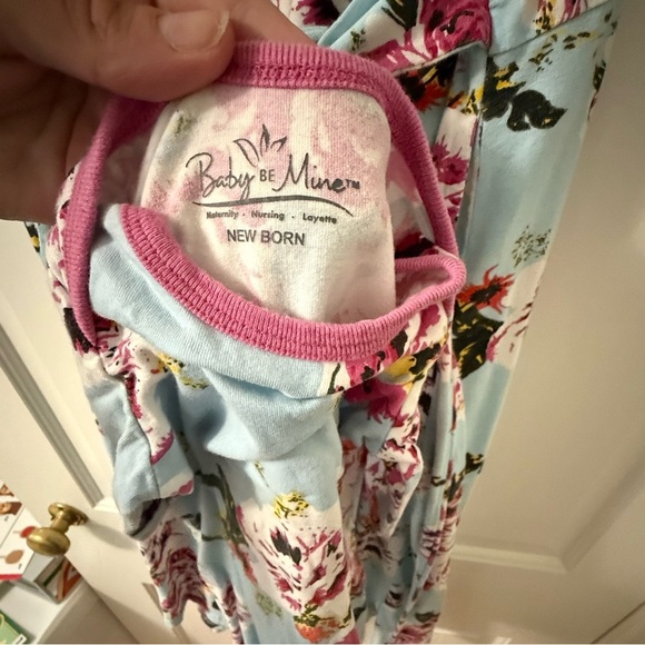 Baby Be Mine Floral Robe with matching newborn outfit - Picture 6 of 6